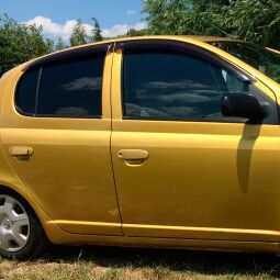 VL-Tuning Дефлекторы окон на Toyota Yaris/Vitz I '99-06 5d (накладные)