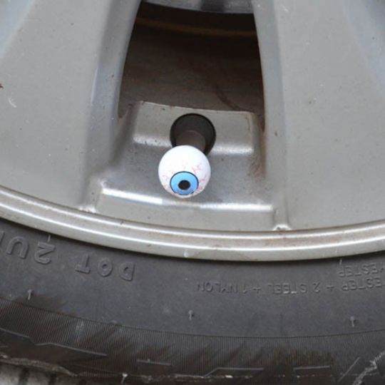 Колпачки на ниппель колеса Глаз (Комплект 4 шт.)