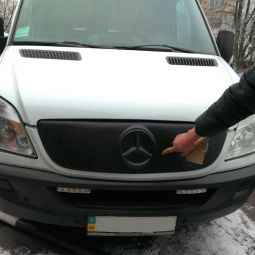 Flyplast Зимняя накладка на решетку радиатора Mercedes-Benz Sprinter (W906) '06-13 верхняя (матовая)
