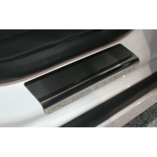 NataNiko Накладки на пороги для Chevrolet Cruze II '08-16 (Premium+carbon к-кт 4 шт.)