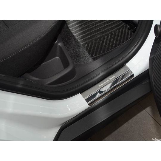NataNiko Накладки на пороги для Ford Focus III '11- (Premium к-кт 4 шт.) NataNiko Накладки на пороги для Ford Focus III '11- (Premium к-кт 4 шт.)