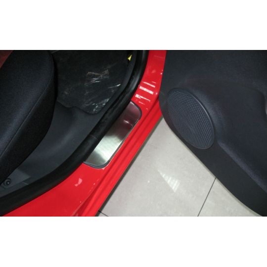 NataNiko Накладки на пороги для Hyundai Getz '02-09 5d (Premium к-кт 4 шт.)