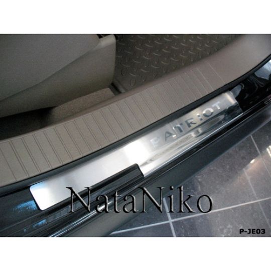 NataNiko Накладки на пороги для Jeep Patriot '07-16 (Premium к-кт 4 шт.) NataNiko Накладки на пороги для Jeep Patriot '07-16 (Premium к-кт 4 шт.)