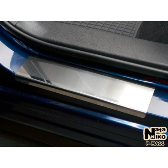 NataNiko Накладки на пороги для Mazda CX-5 II '17- (Premium+carbon к-кт 4 шт.)