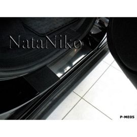 NataNiko Накладки на пороги для Mercedes-Benz ML-Class (W164) '05-11 (Premium+carbon к-кт 4 шт.)