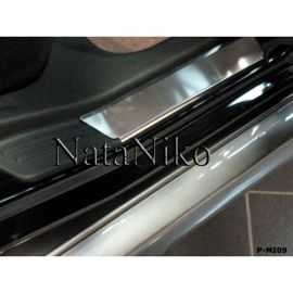 NataNiko Накладки на пороги для Mitsubishi Outlander I '01-06 (Premium+carbon к-кт 4 шт.)