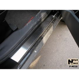 NataNiko Накладки на пороги для Mitsubishi Outlander II '06-12 (Premium к-кт 4 шт.)