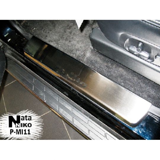 NataNiko Накладки на пороги для Mitsubishi Pajero Wagon '99- (Premium к-кт 4 шт.)