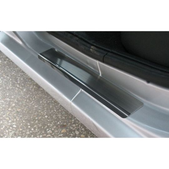 NataNiko Накладки на пороги для Renault Logan I '04-12 (Premium к-кт 4 шт.)