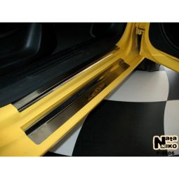NataNiko Накладки на пороги для Seat Leon II (1P) '05-12 (Standart к-кт 8 шт.) NataNiko Накладки на пороги для Seat Leon II (1P) '05-12 (Standart к-кт 8 шт.)