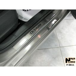 NataNiko Накладки на пороги для Skoda Octavia III '13- (Premium к-кт 8 шт.) NataNiko Накладки на пороги для Skoda Octavia III '13- (Premium к-кт 8 шт.)