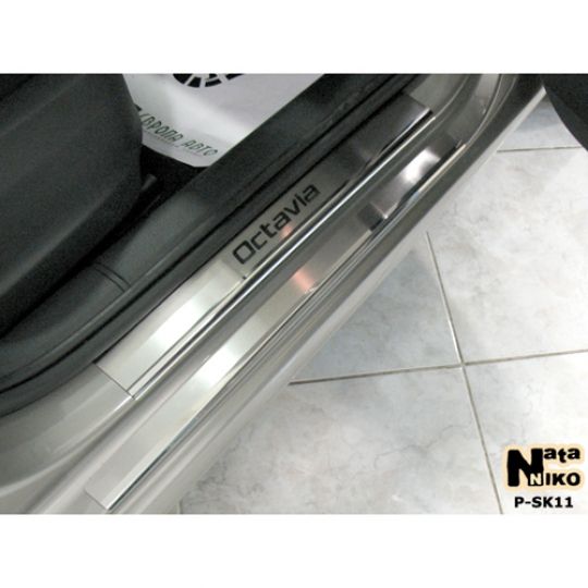 NataNiko Накладки на пороги для Skoda Octavia III '13- (Standart к-кт 8 шт.) NataNiko Накладки на пороги для Skoda Octavia III '13- (Standart к-кт 8 шт.)