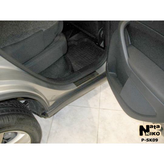 NataNiko Накладки на пороги для Skoda Yeti '09-17 (Standart к-кт 6 шт.) NataNiko Накладки на пороги для Skoda Yeti '09-17 (Standart к-кт 6 шт.)