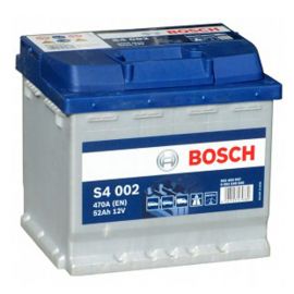 Автомобильный аккумулятор BOSCH (S4002) 52Ач