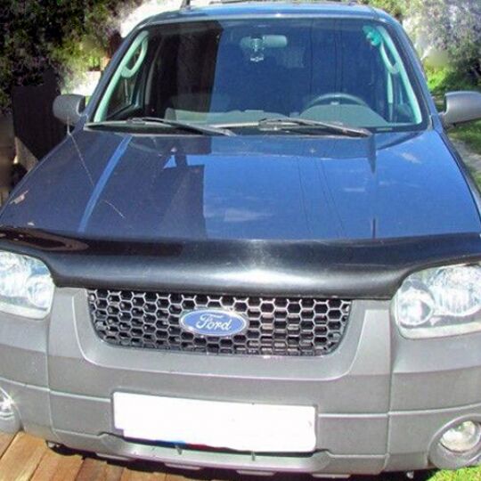 SIM Ford Maverick II '04-07 Дефлектор капота "мухобойка" (темный) SIM Ford Maverick II '04-07 Дефлектор капота "мухобойка" (темный)