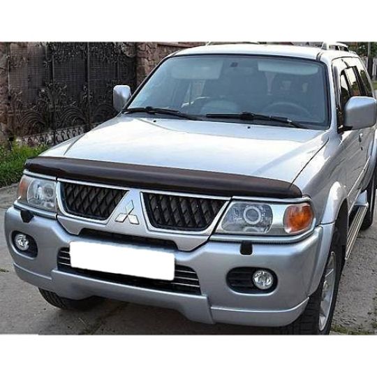 SIM Mitsubishi Pajero Sport I '00-08 Дефлектор капота "мухобойка" (темный)