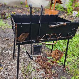 Мангал ручної роботи на 8 шампурів зі сталі 2 мм (кочерга, совок, чохол для зберігання)