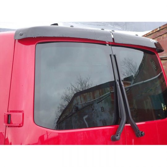 VipTuning Дефлектор задней двери на Volkswagen T5 '03- микроавтобус/с распашными дверями (на крепеже) VipTuning Дефлектор задней двери на Volkswagen T5 '03- микроавтобус/с распашными дверями (на крепеже)