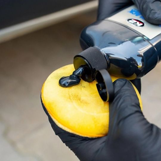 K2 Засіб догляду за шинами та чорними бамперами BONO BLACK, 500мл