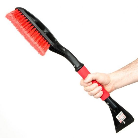 INTERTOOL Щетка со скребком AT-0116 для удаления снега и льда 61 см